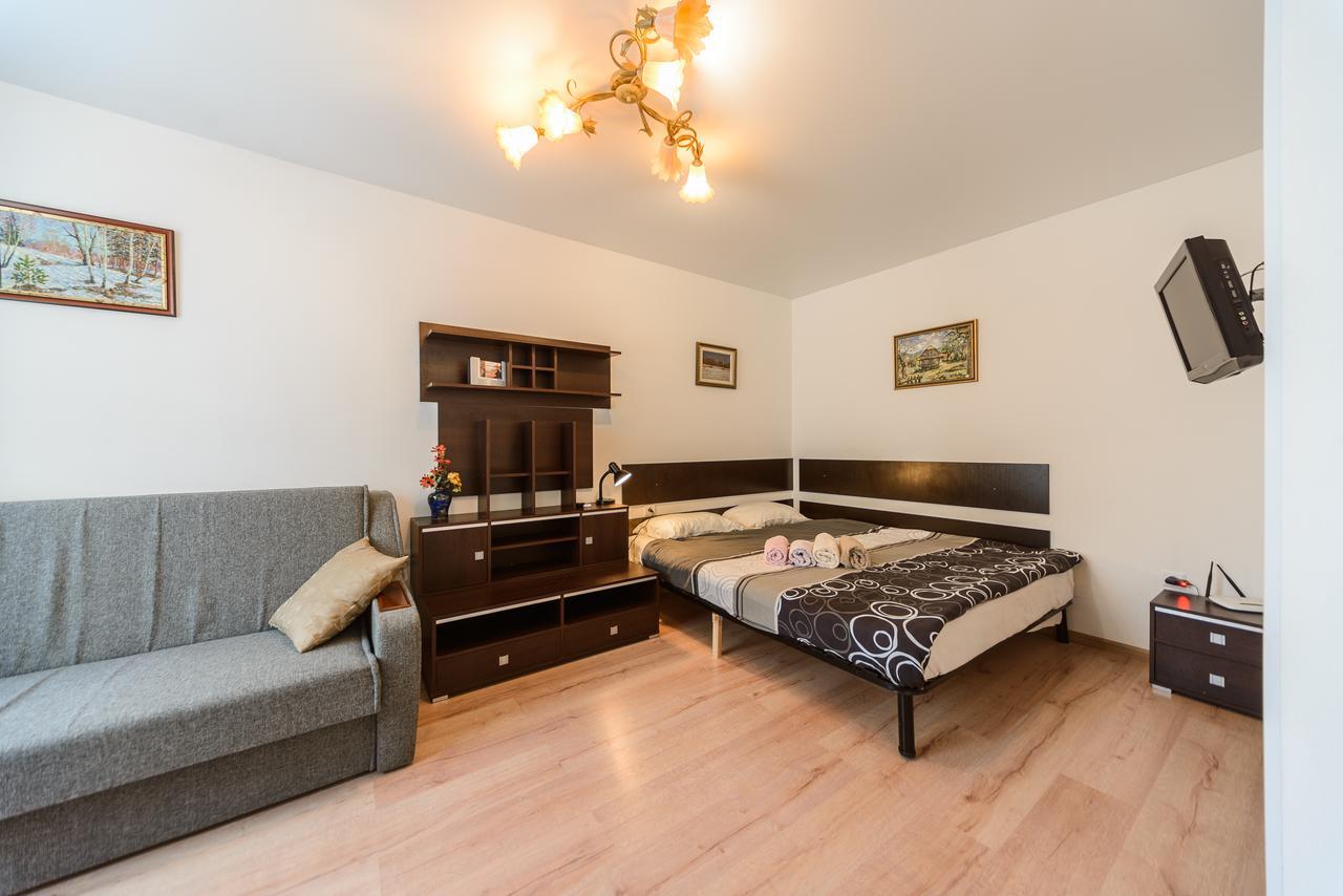 New Appartment Near Kyiv Airport Экстерьер фото